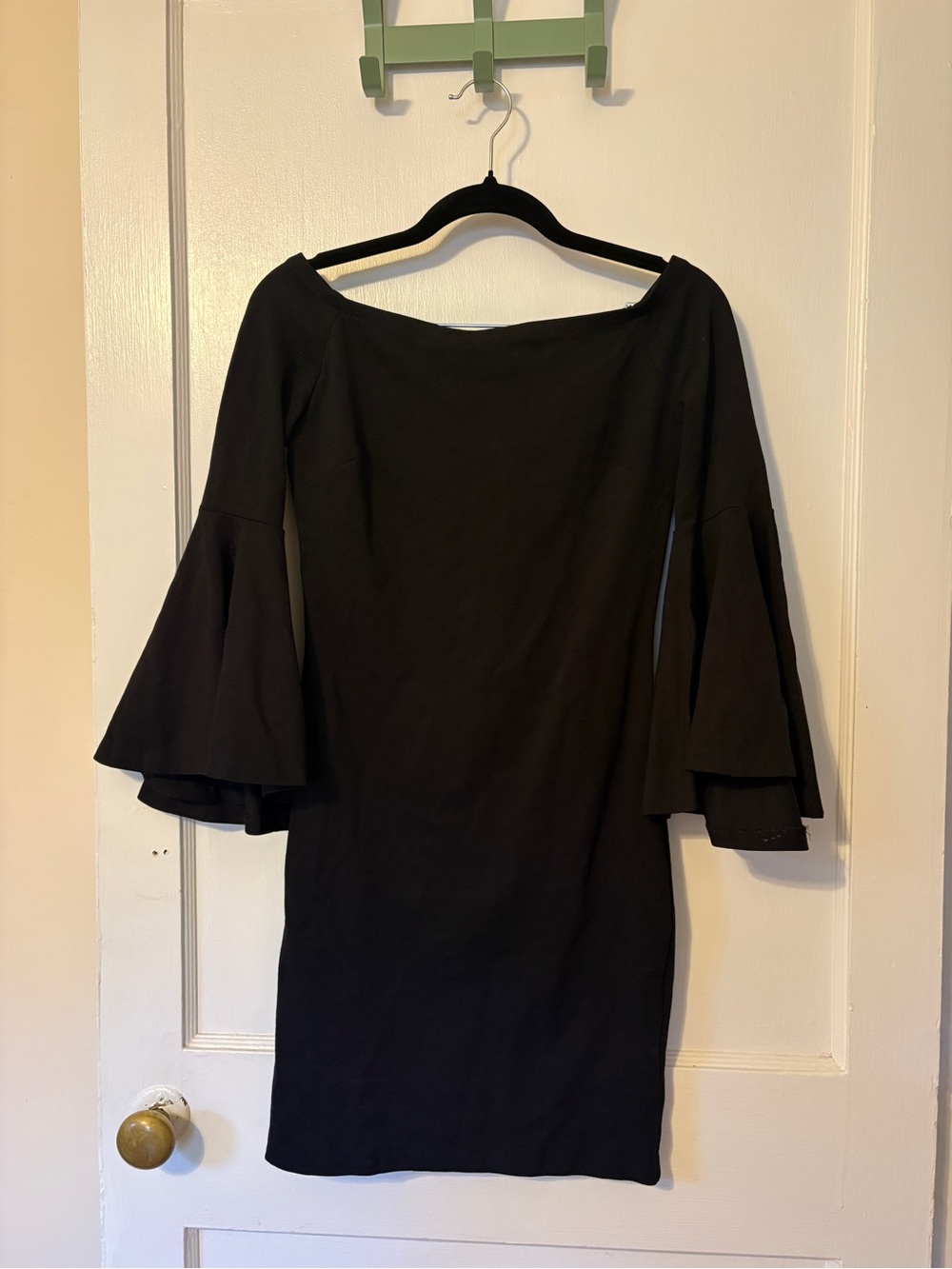 Black Off Shoulder Bell Sleeve Mini Dress XS